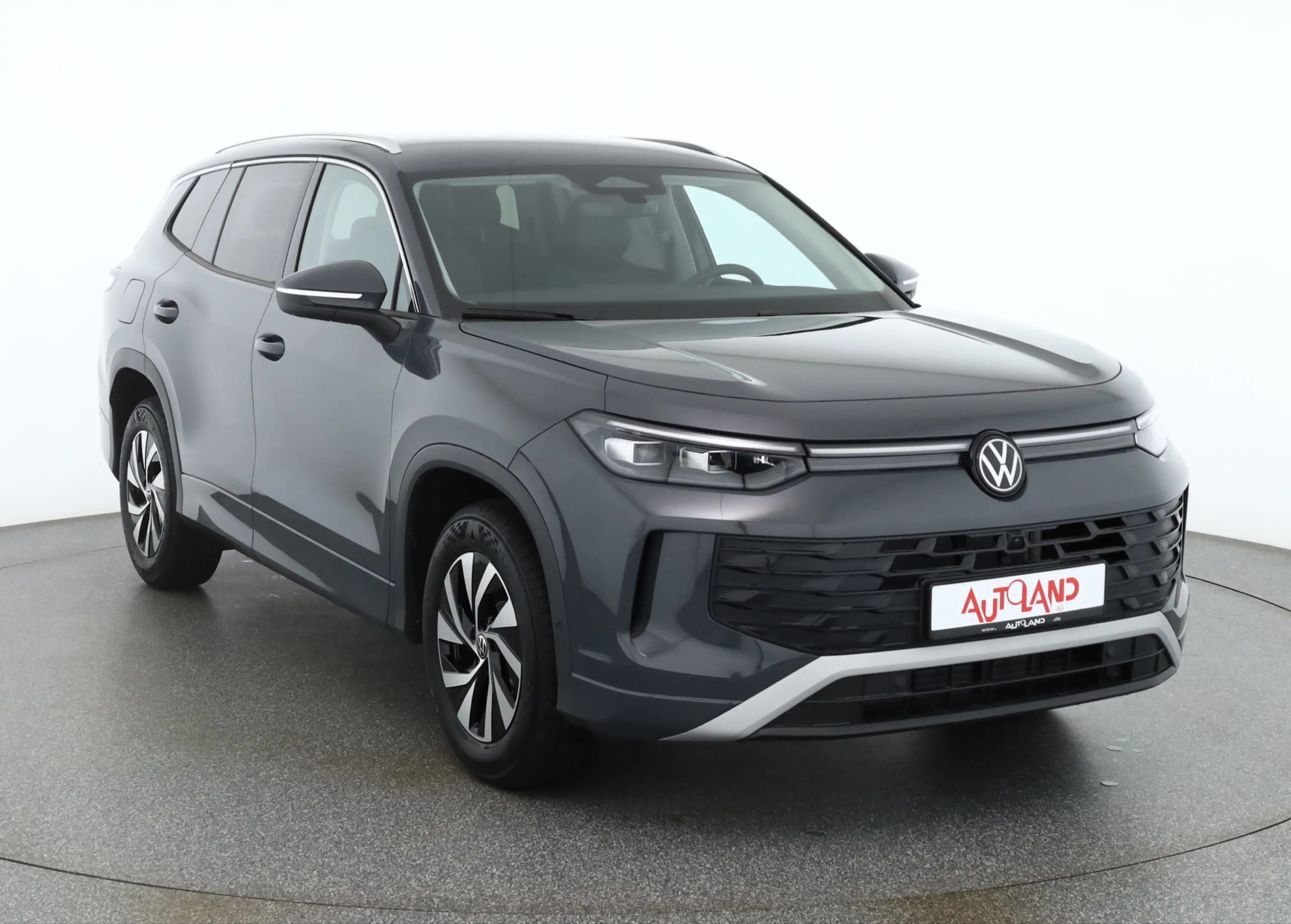 Volkswagen Tayron 1.5 eTSI DSG LED ACC AHK 360° — photo 7