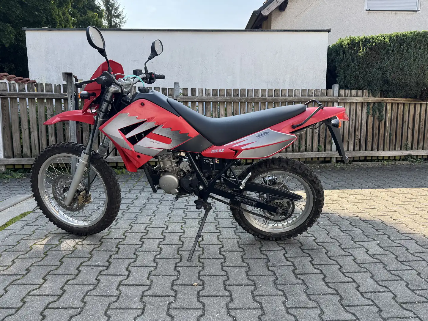 MZ 125 SX Rouge - 1