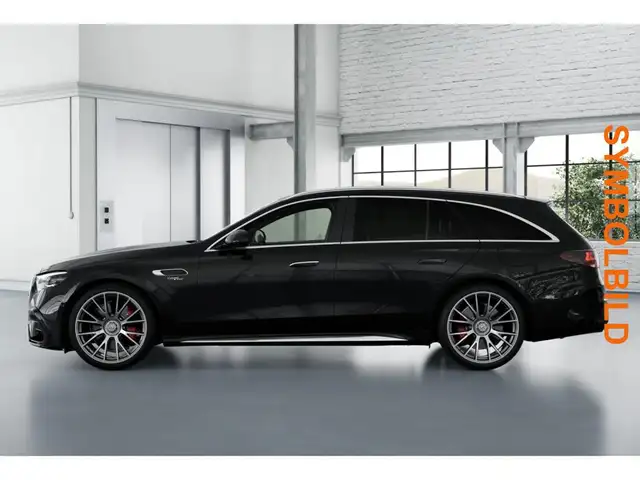 Mercedes-Benz E-Class view 3