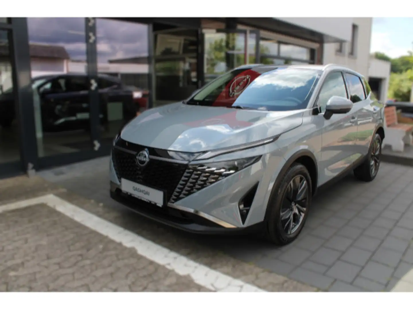 Nissan Qashqai 1.3 DIG-T N-Connecta Winter 19 Zoll Gris - 2