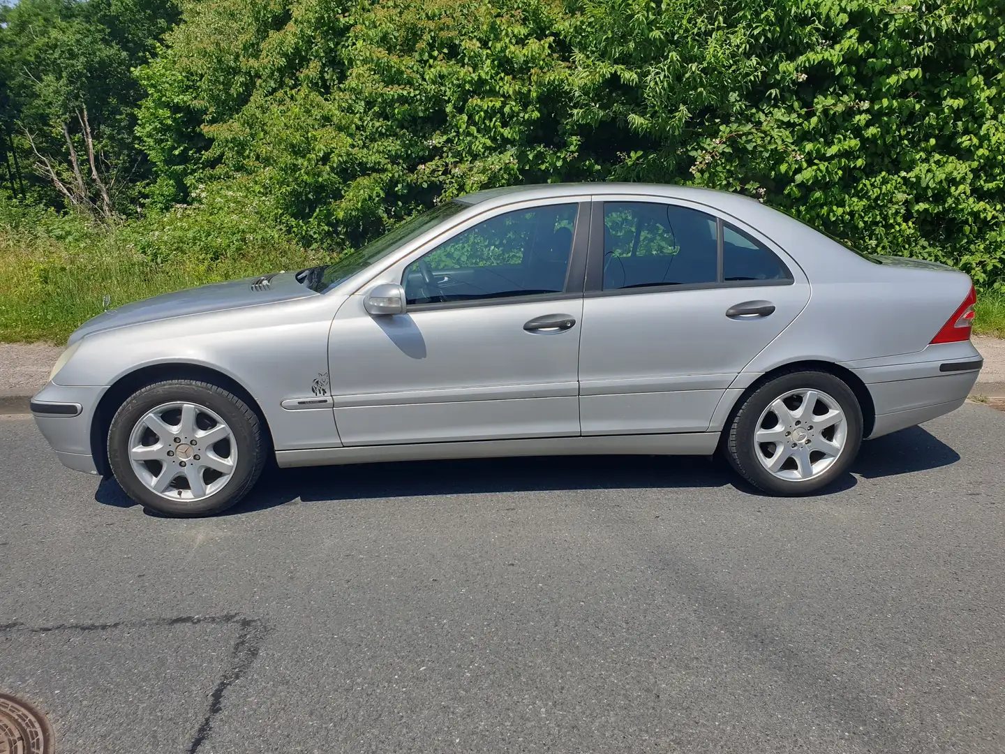 Mercedes-Benz C 180 Classic Silber - 2