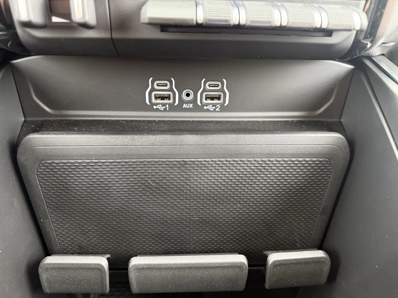 RAM 2500 снимка RAM 2500