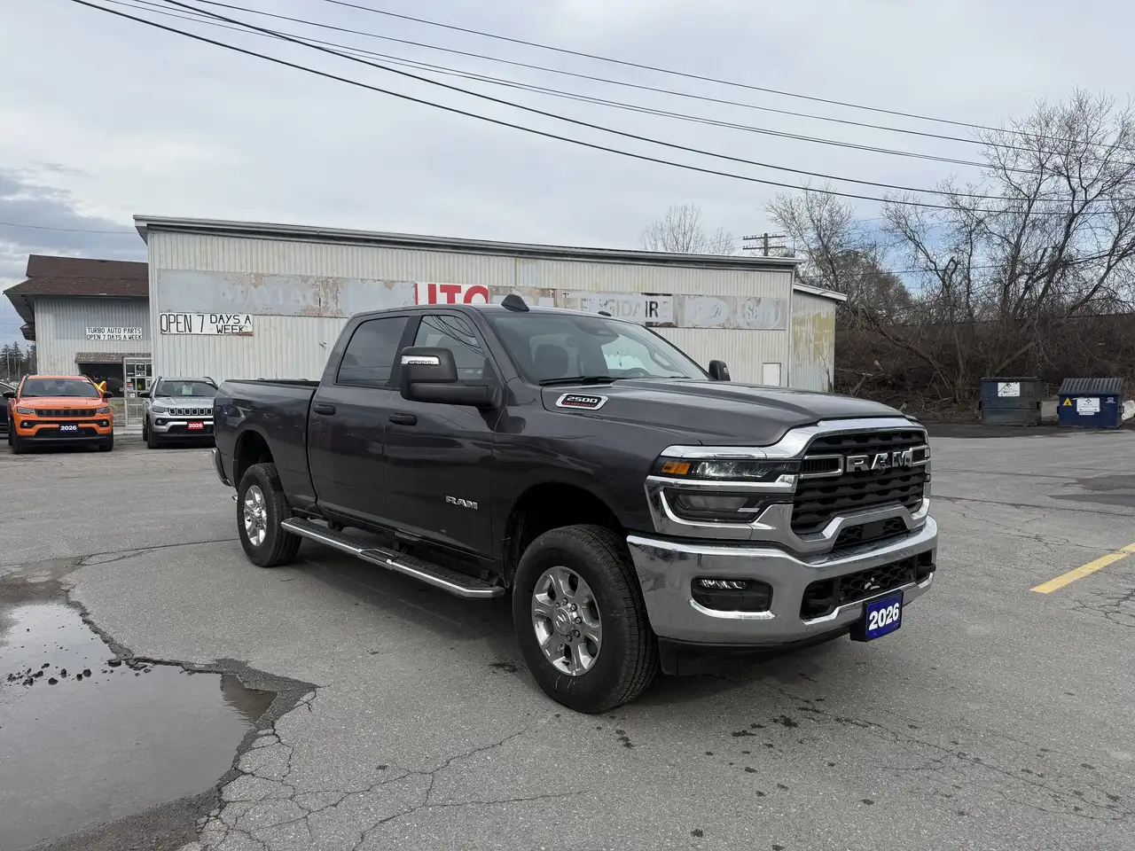 RAM 2500 снимка RAM 2500