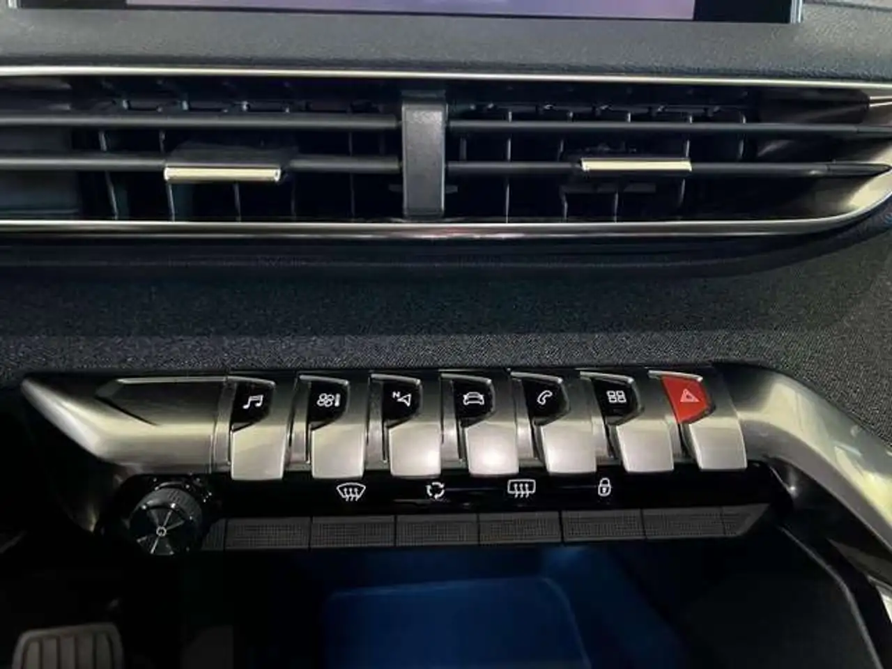 Peugeot 3008 3008 — photo 24