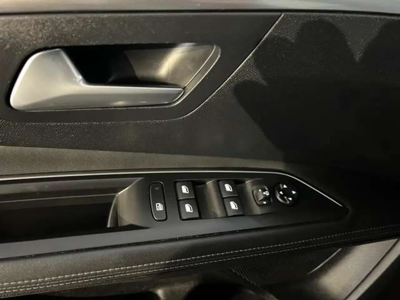 Peugeot 3008 3008 — photo 17