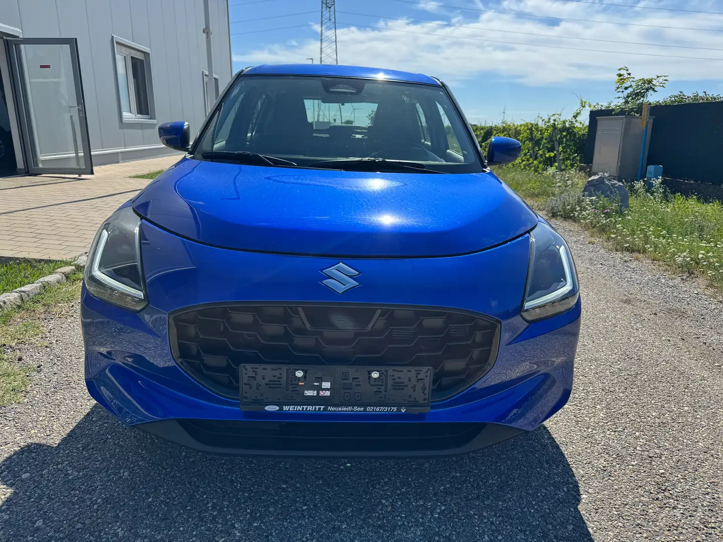 Suzuki Swift 1.2 Hybrid clear Blau - 2
