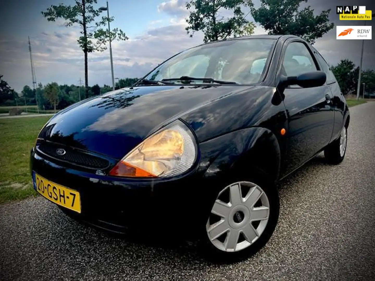Ford Ka/Ka+ 1.3 Cool & Sound, EERSTE EIGENAAR, AIRCO, LAGE KM, Noir - 1