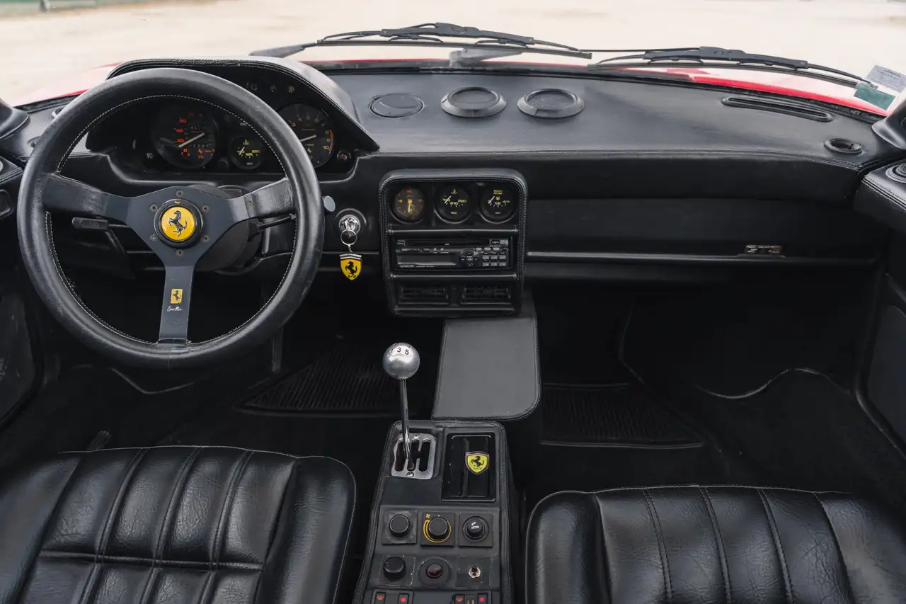 Ferrari 328 GTS, foto 12