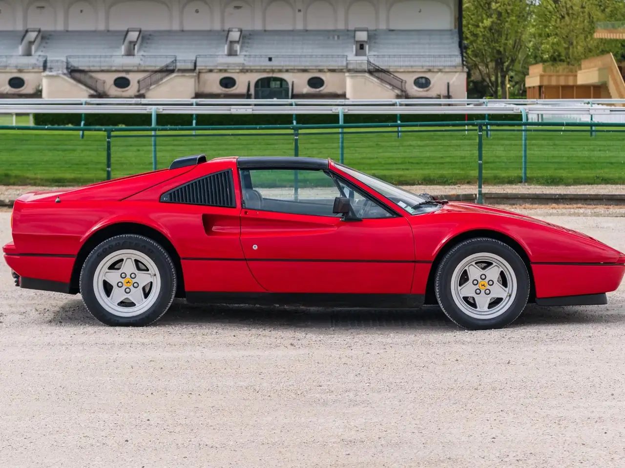 Ferrari 328 GTS, foto 4