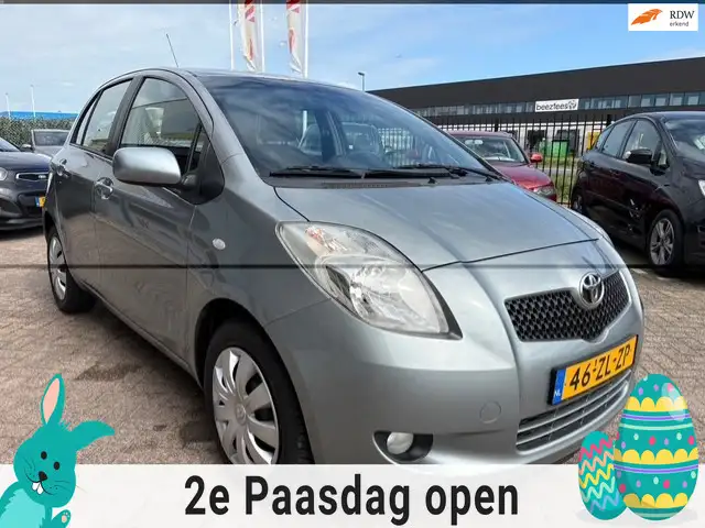 Toyota Yaris 1.3 VVTi Sol AIRCO APK T/M 4-4-2027
