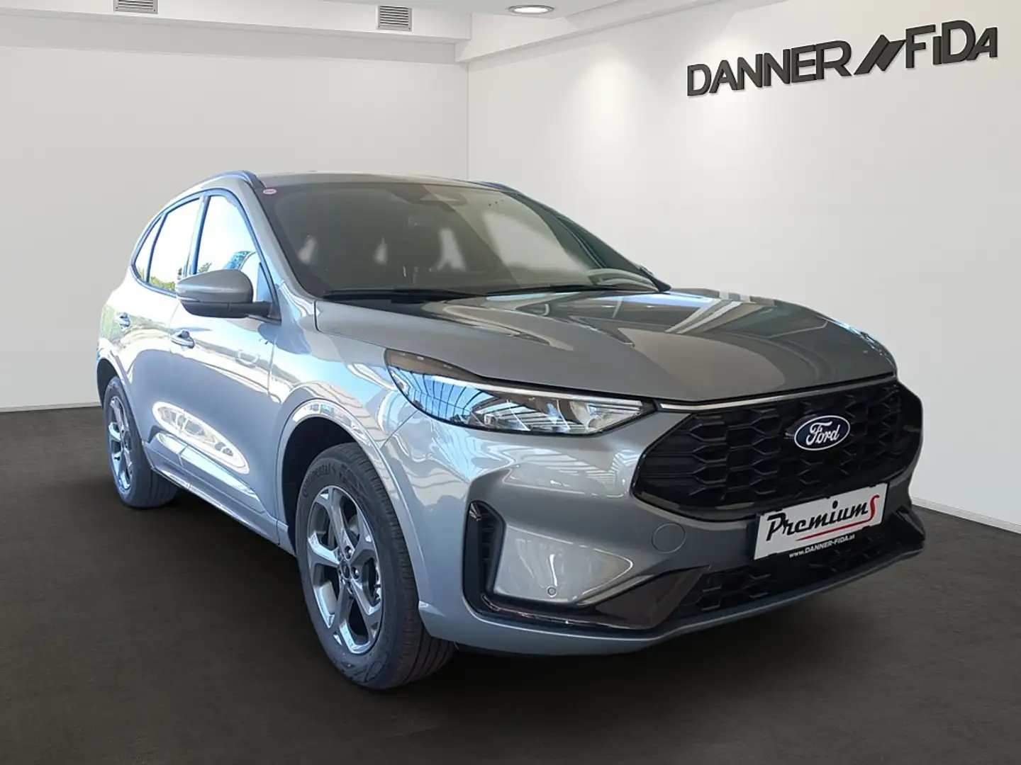 Ford Kuga ST-LINE 243 PS Benzin Plug-In Hybrid Automatik ... Silber - 2