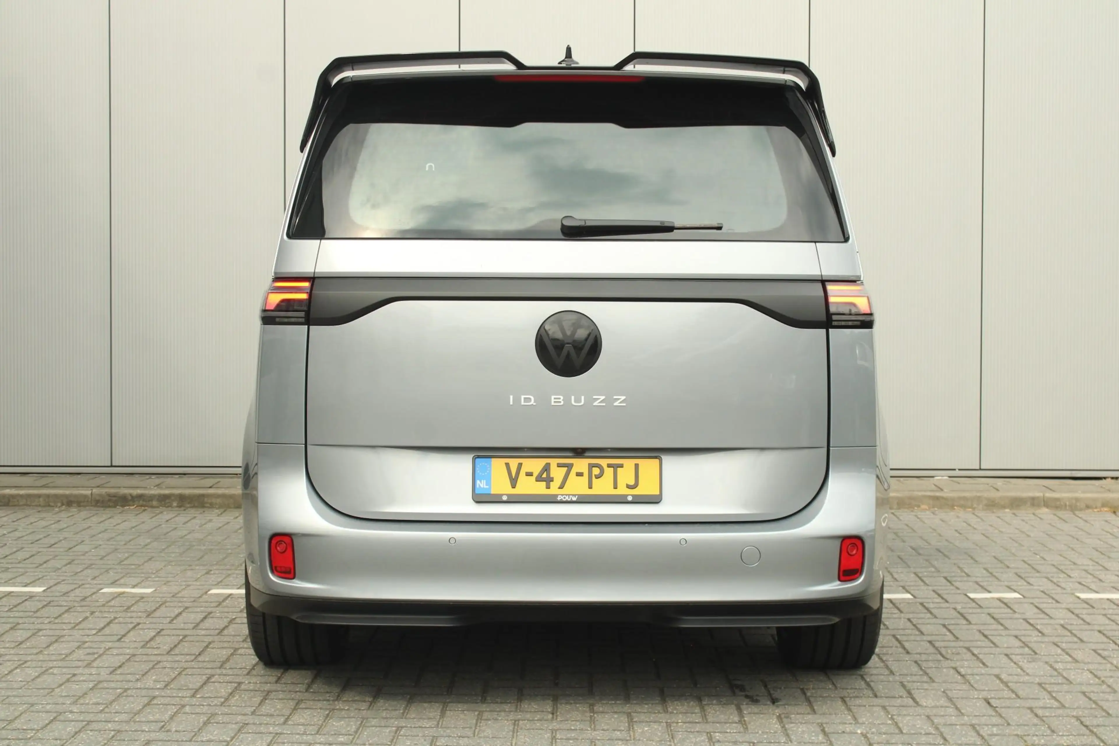 Volkswagen ID. Buzz Cargo 286pk 79 kWh | 20" Velgen | Trekhaak | Assistentie — photo 9