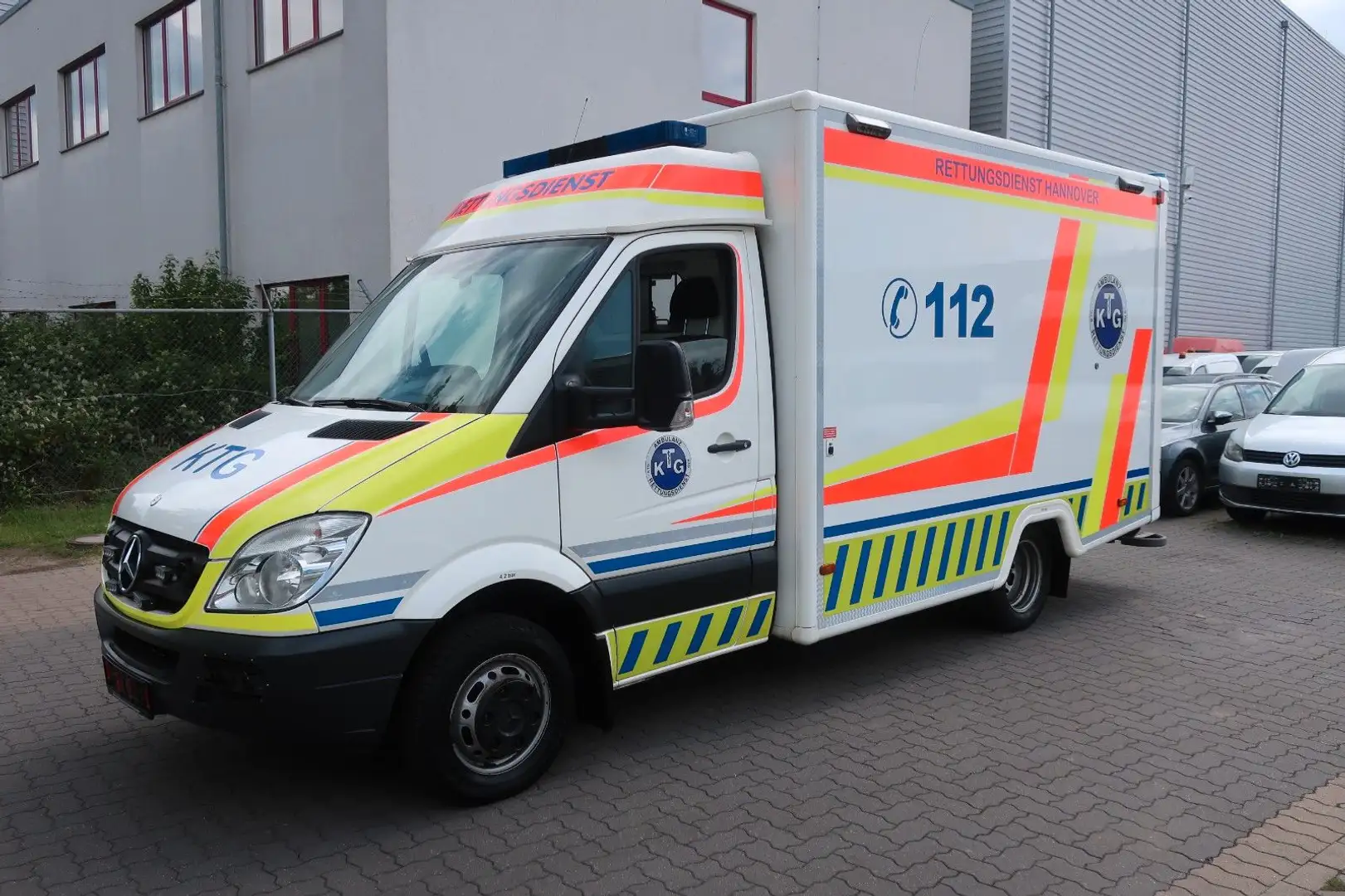 Mercedes-Benz Sprinter II 516 CDI/RTW/KTW/Klima/ Automatik Weiß - 1