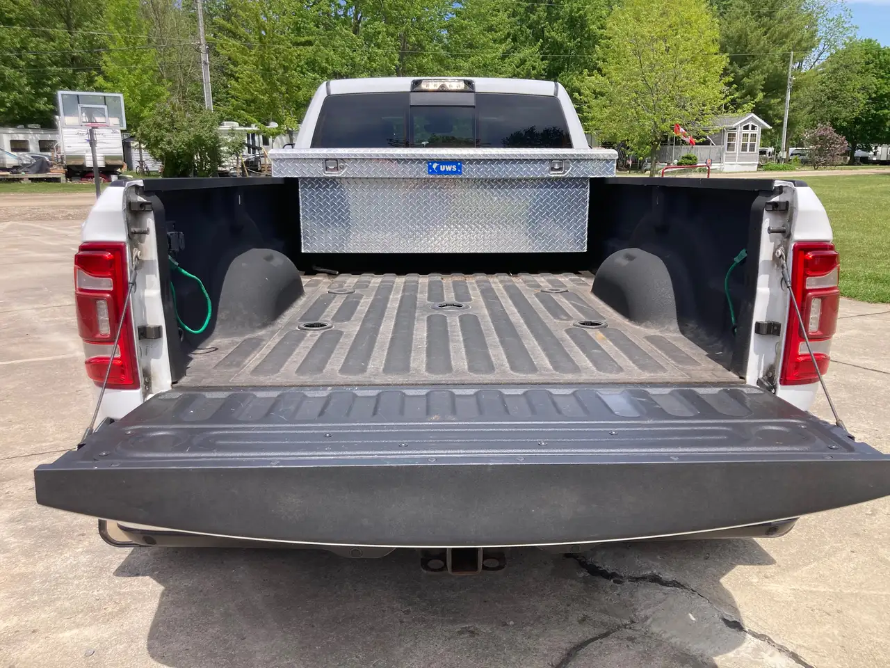 RAM 3500 снимка RAM 3500