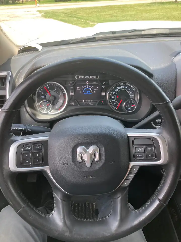 RAM 3500 снимка RAM 3500