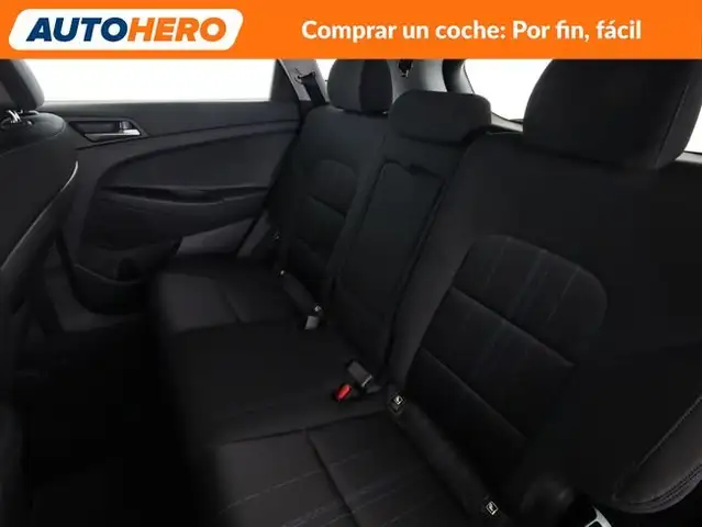 Hyundai Tucson view 15