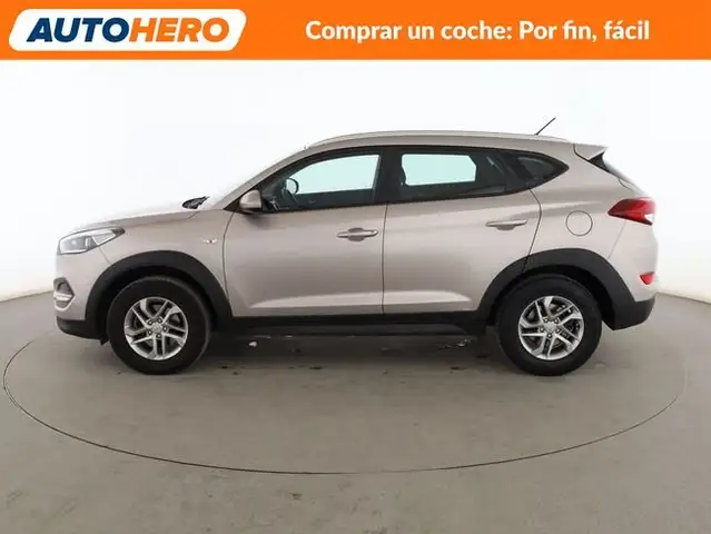 Hyundai Tucson view 3