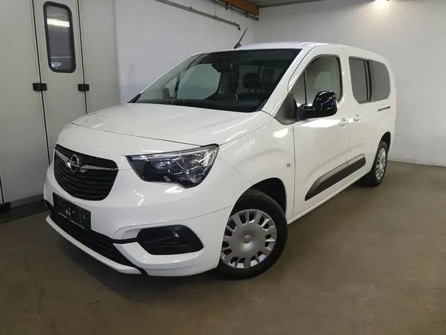 Opel Combo Life XL 1.5 D Elegance, Navi