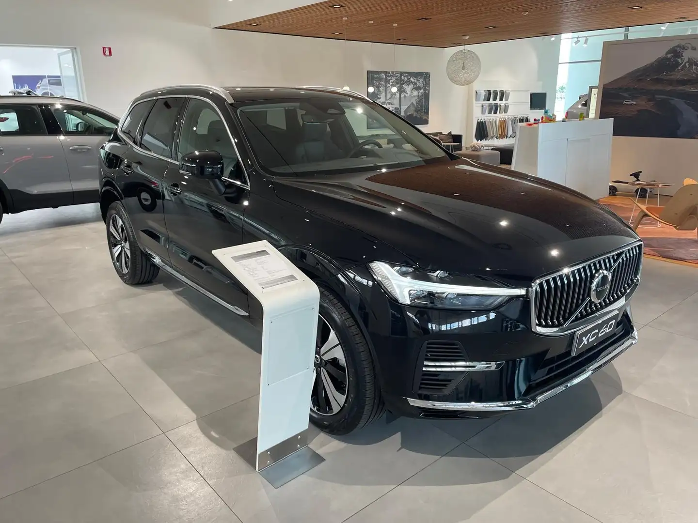 Volvo XC60 XC60 2.0 t6 phev Plus Bright awd auto Negro - 1