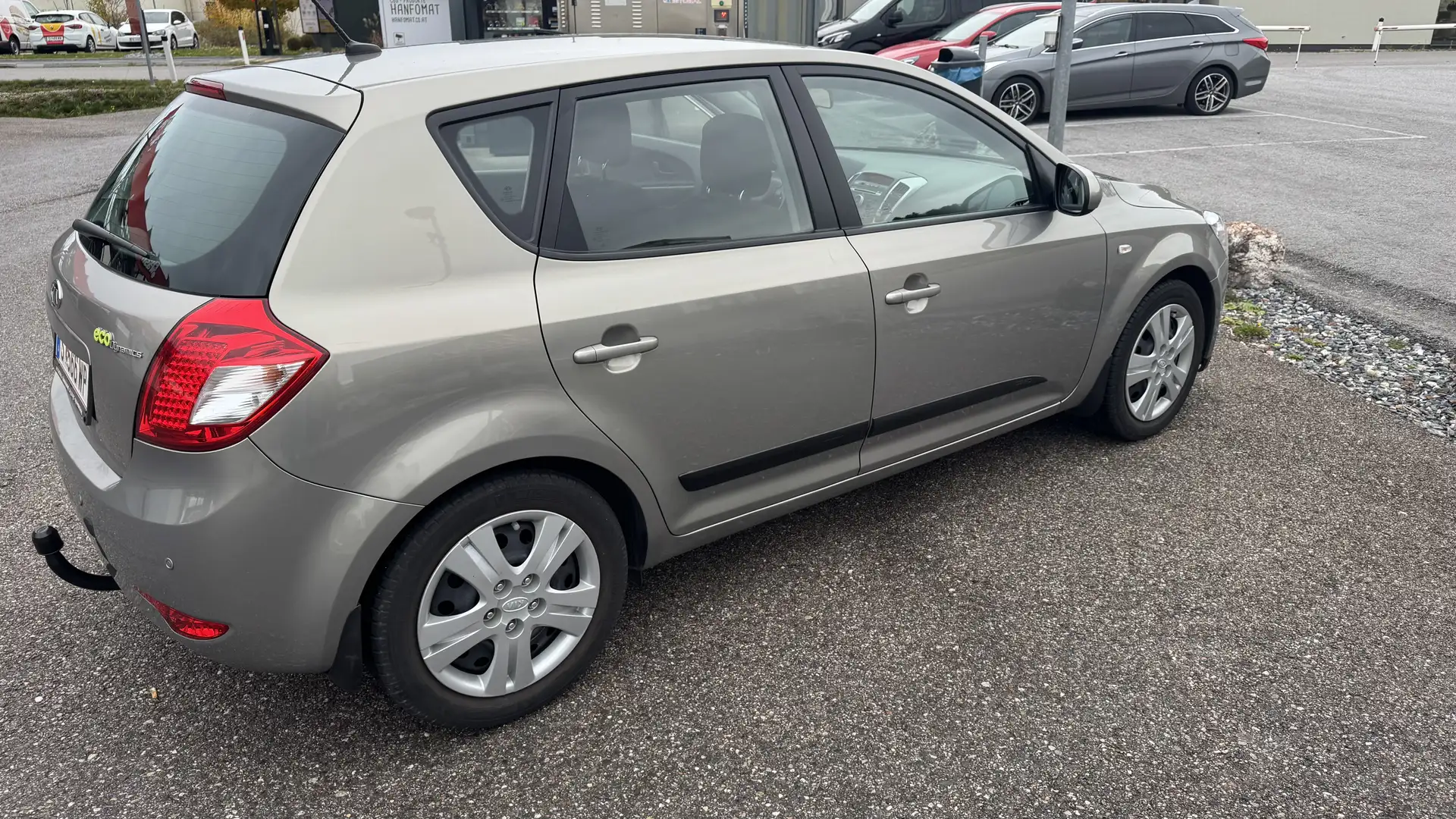 Kia Ceed / cee'd 1,4 CVVT Cool Jackpot ISG - 2