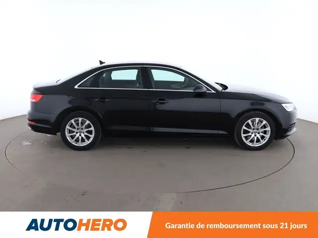 Audi A4 view 7
