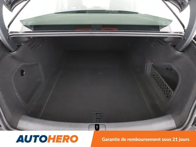 Audi A4 view 17