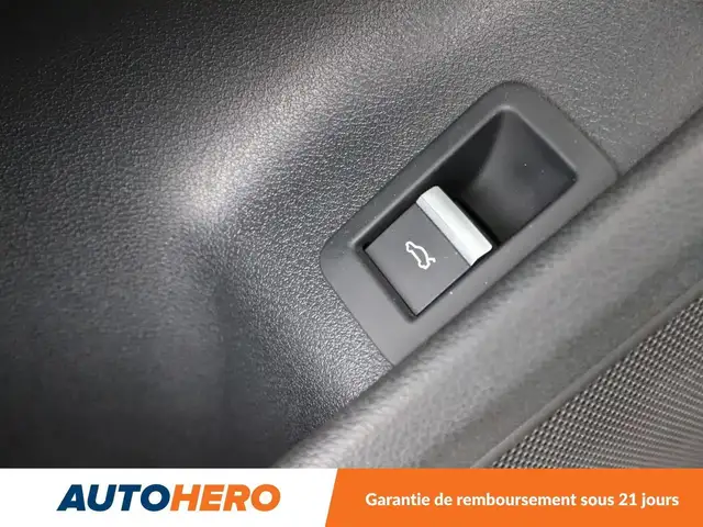 Audi A4 view 29
