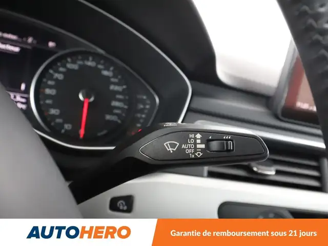 Audi A4 view 25