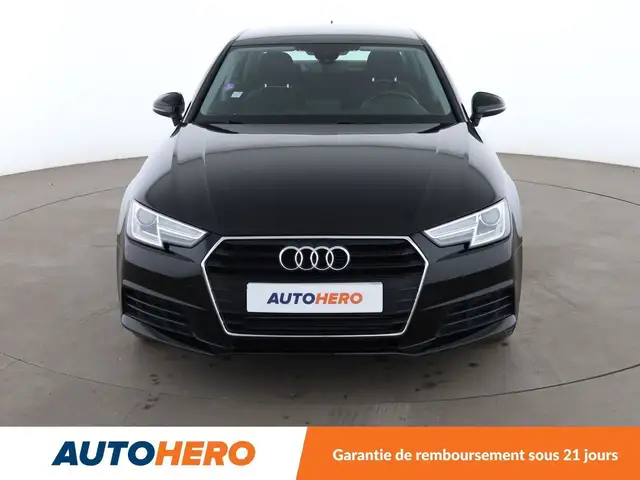 Audi A4 view 9