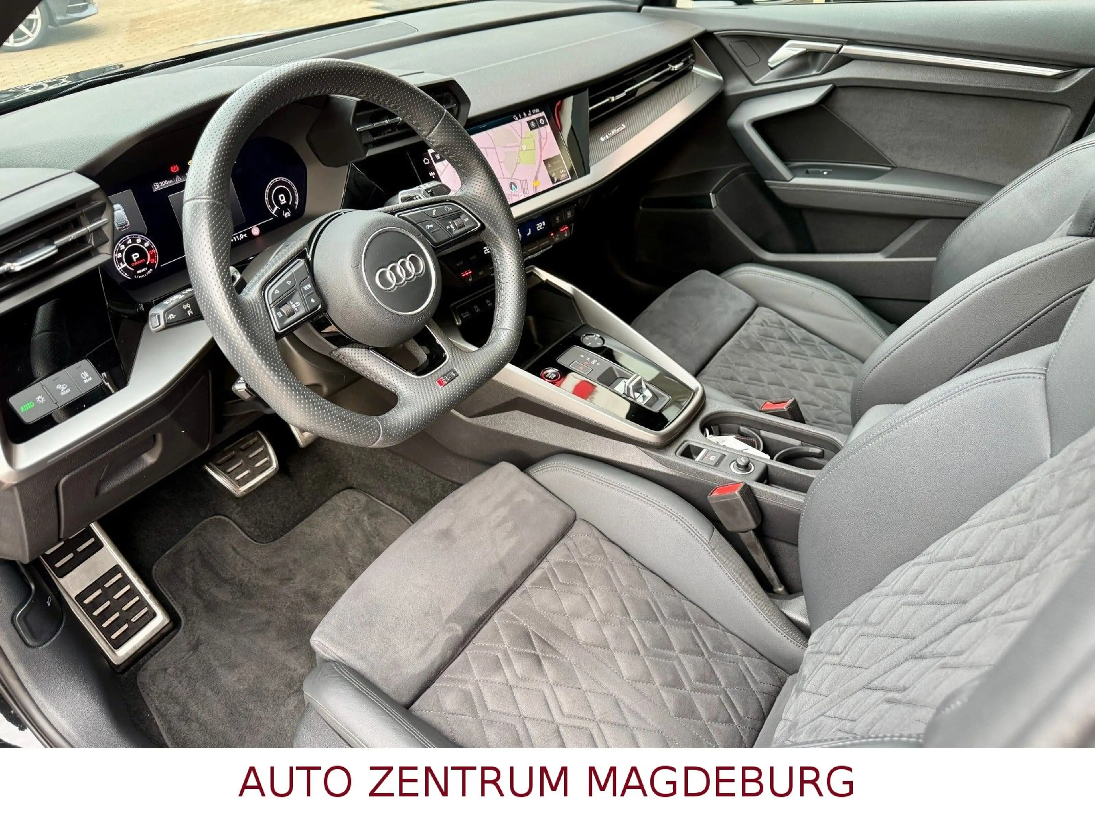 Audi RS3 RS 3 Sportback 2.5 TFSI quattro NAV*LED*B&O — photo 14