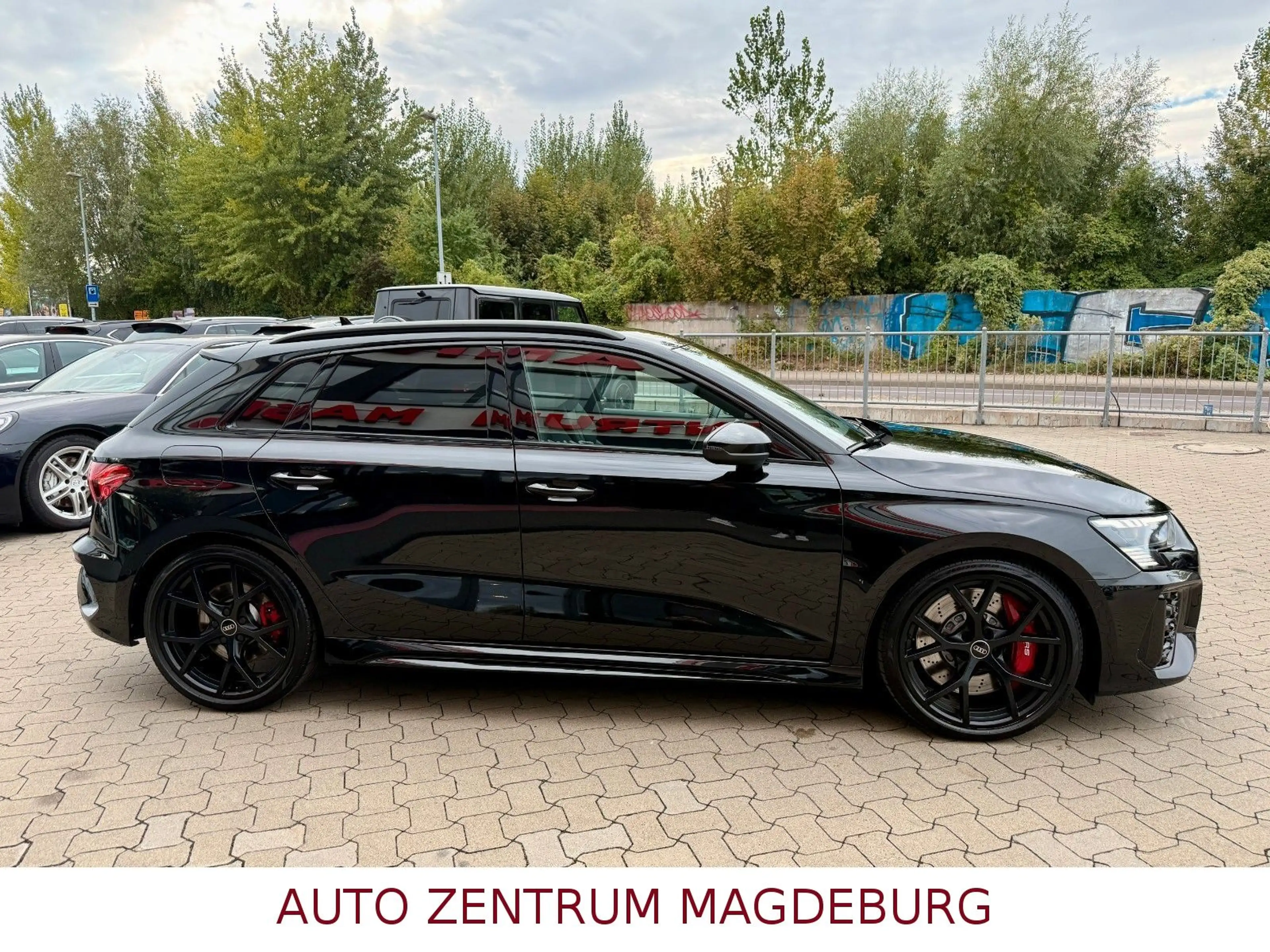Audi RS3 RS 3 Sportback 2.5 TFSI quattro NAV*LED*B&O — photo 5