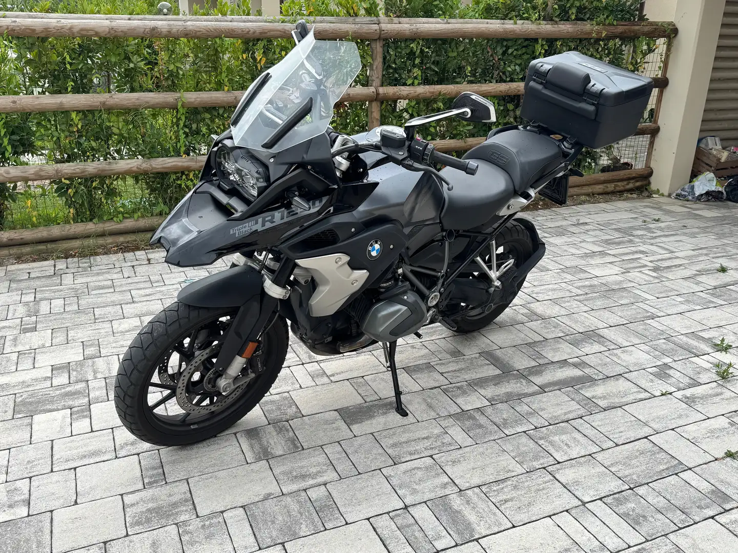 BMW R 1250 GS Triple black Negru - 1