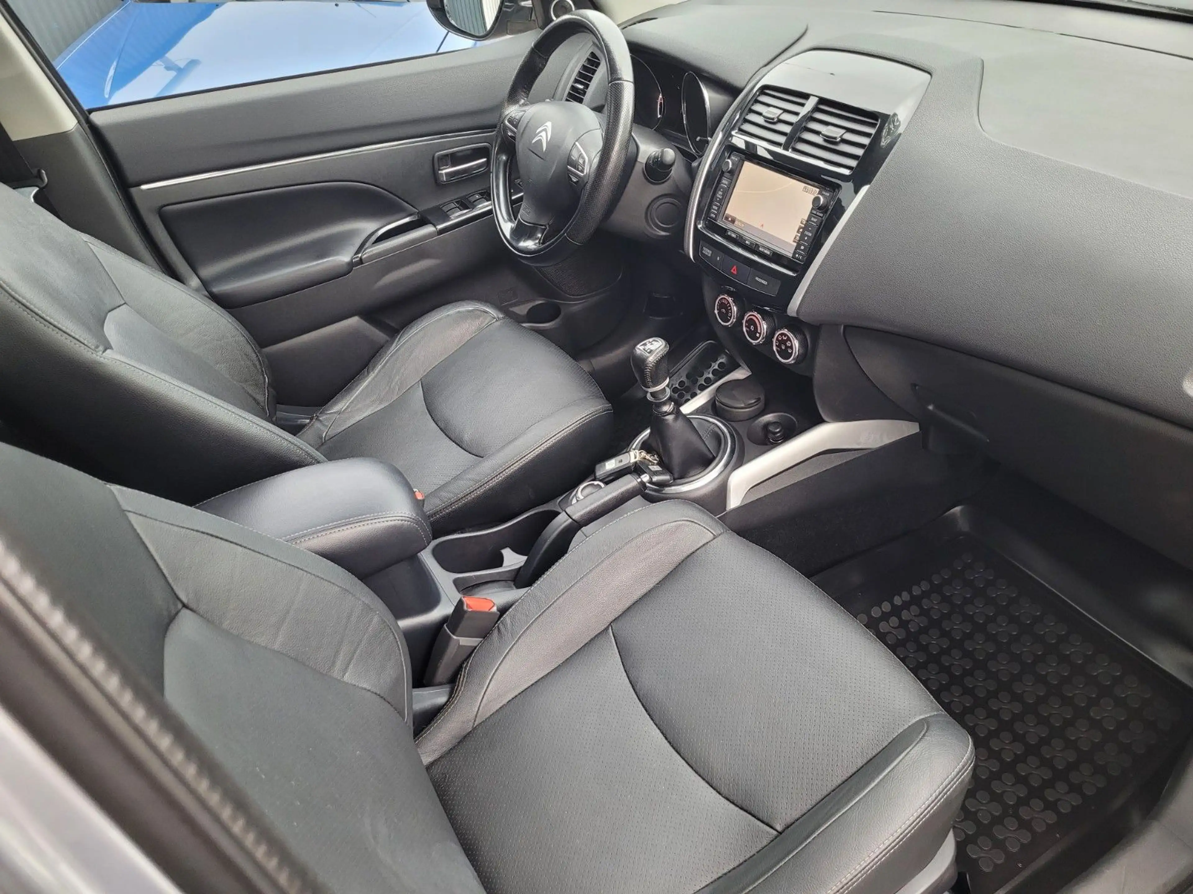 Citroen C4 Aircross 4WD*LEDER*XENON*ZAHNRIEMEN NEU* — photo 13