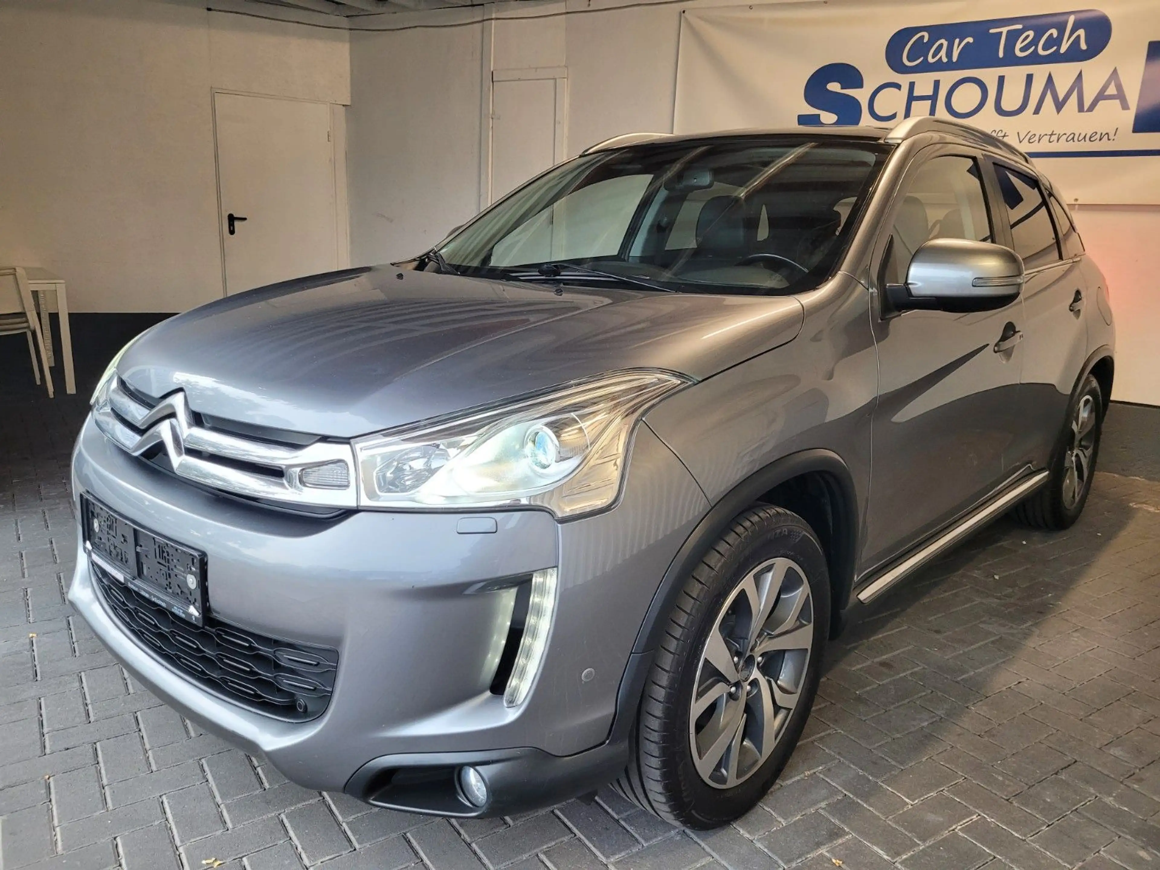 Citroen C4 Aircross 4WD*LEDER*XENON*ZAHNRIEMEN NEU* — photo 2