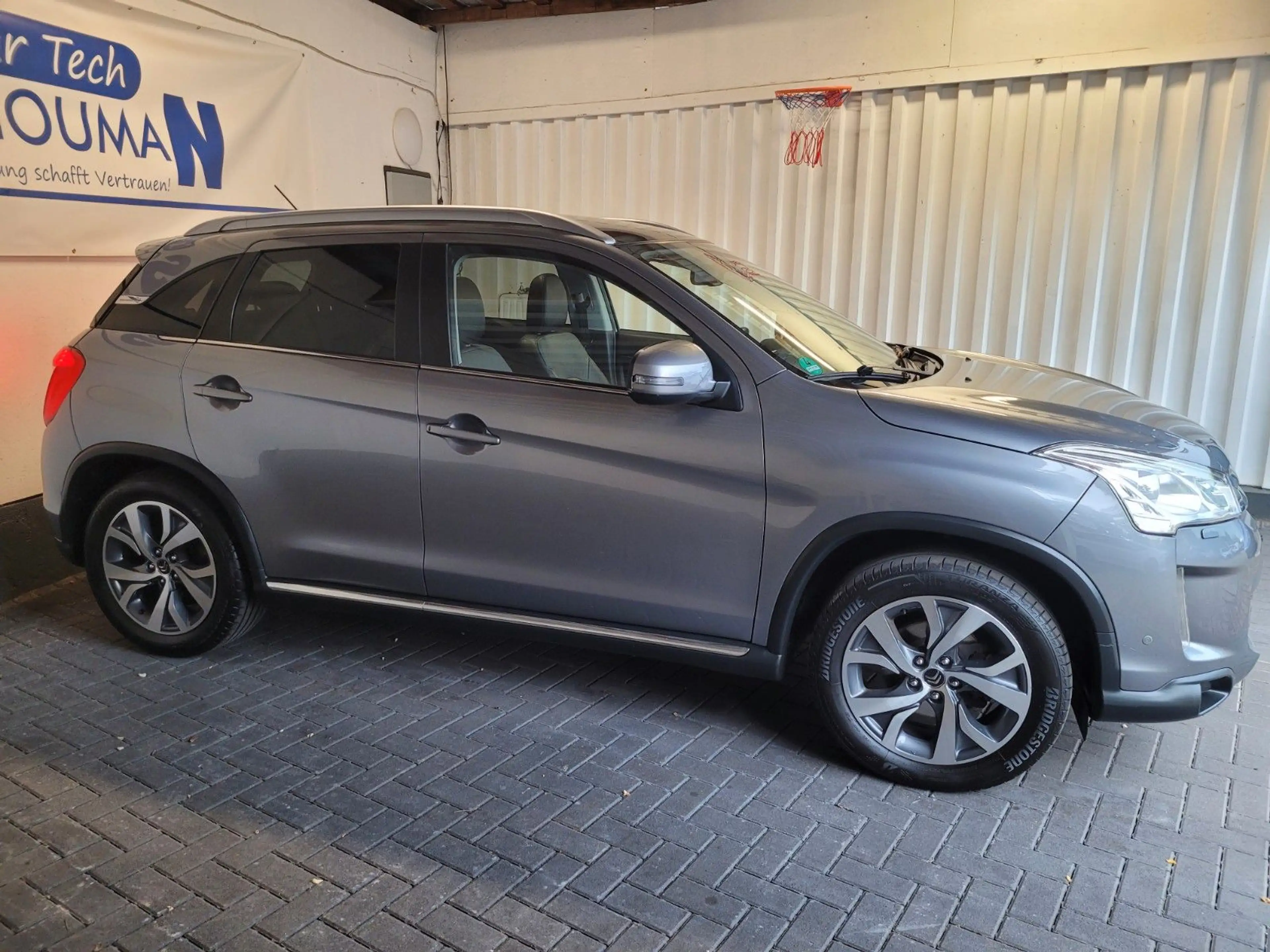 Citroen C4 Aircross 4WD*LEDER*XENON*ZAHNRIEMEN NEU* — photo 4