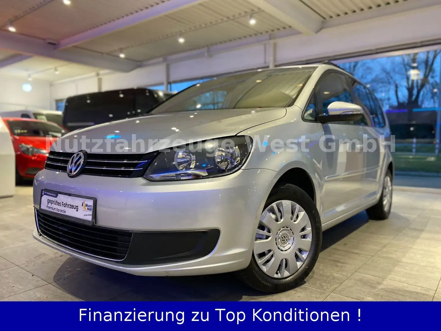 Volkswagen Touran Comfortline BMT *7-Sitzer* srebrna - 1