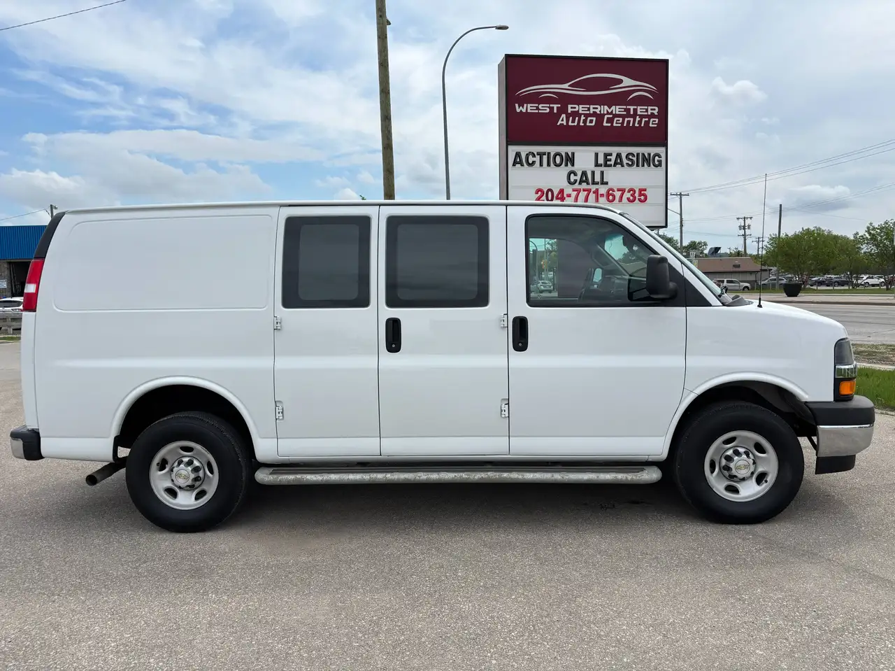 Chevrolet Express 2500 снимка Chevrolet Express 2500