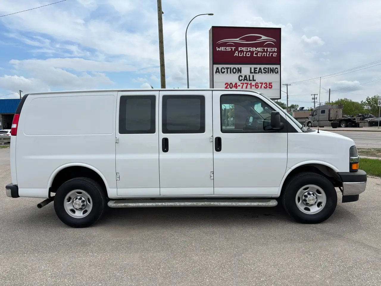 Chevrolet Express 2500 снимка Chevrolet Express 2500