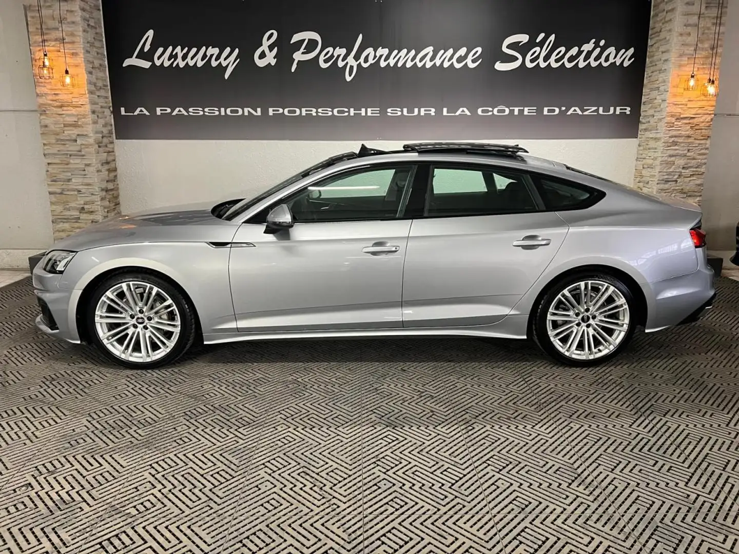 Audi A5 40 TDI 204ch S-tronic Avus pack S-line - 59000Km - Argent - 2