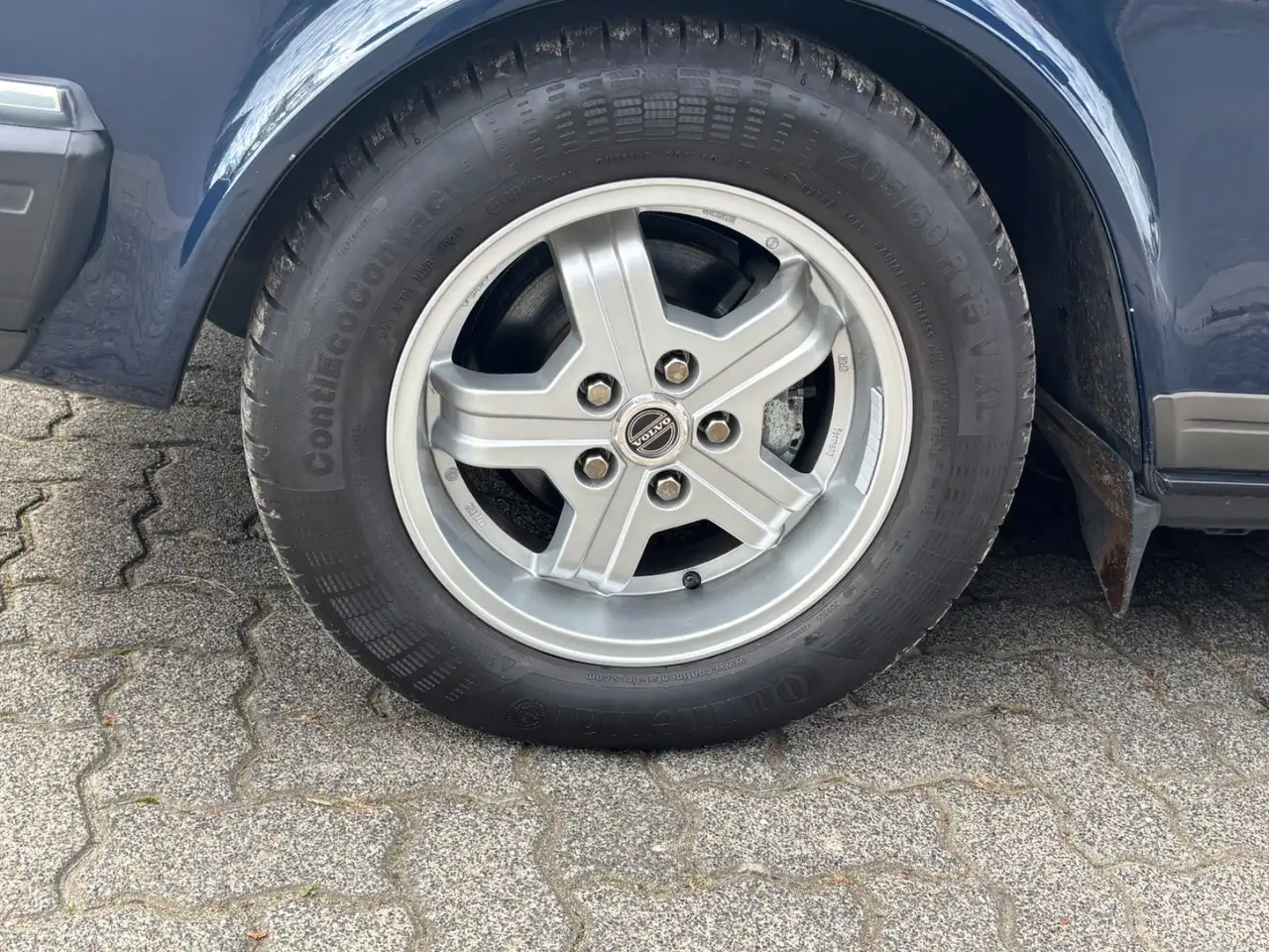 Volvo 240, foto 12