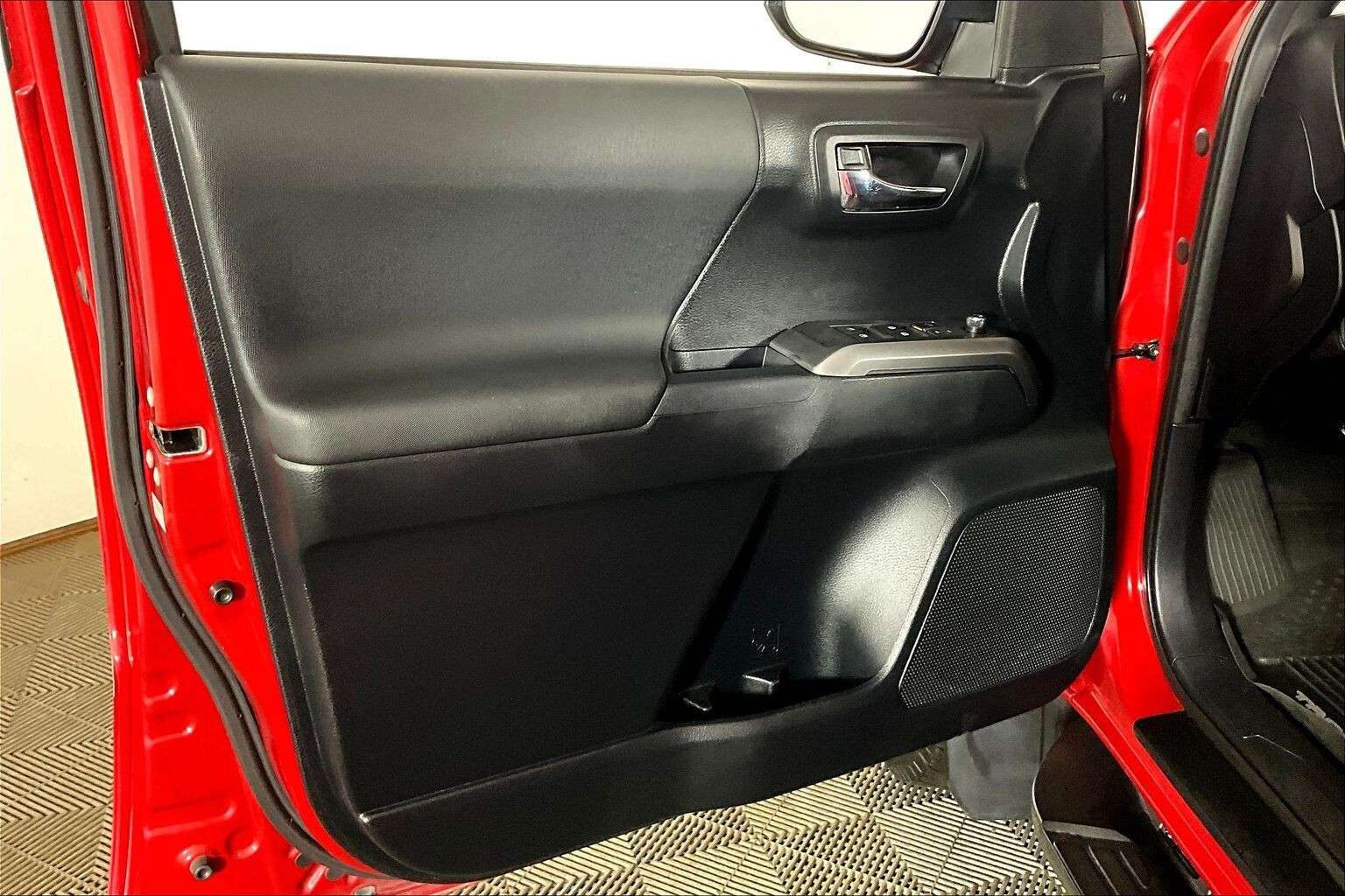 used 2016 Toyota Tacoma car, priced at $25,998