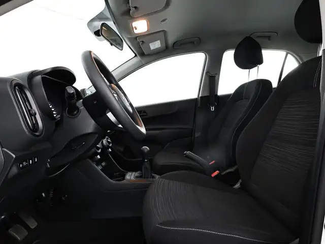 Kia Picanto view 8
