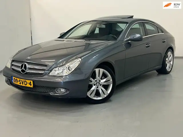 Mercedes-Benz CLS 350 CGI / Schuifdak / Harman / Luchtvering