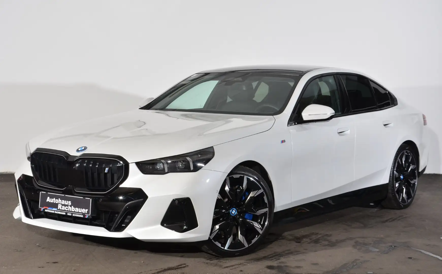 BMW i5 xDrive40 Weiß - 1