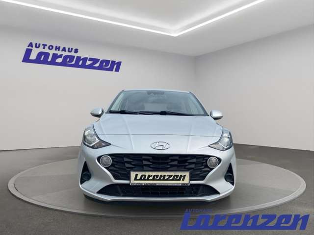 Hyundai i10 1.0 Trend Navi Apple CarPlay Android Auto Musikstr