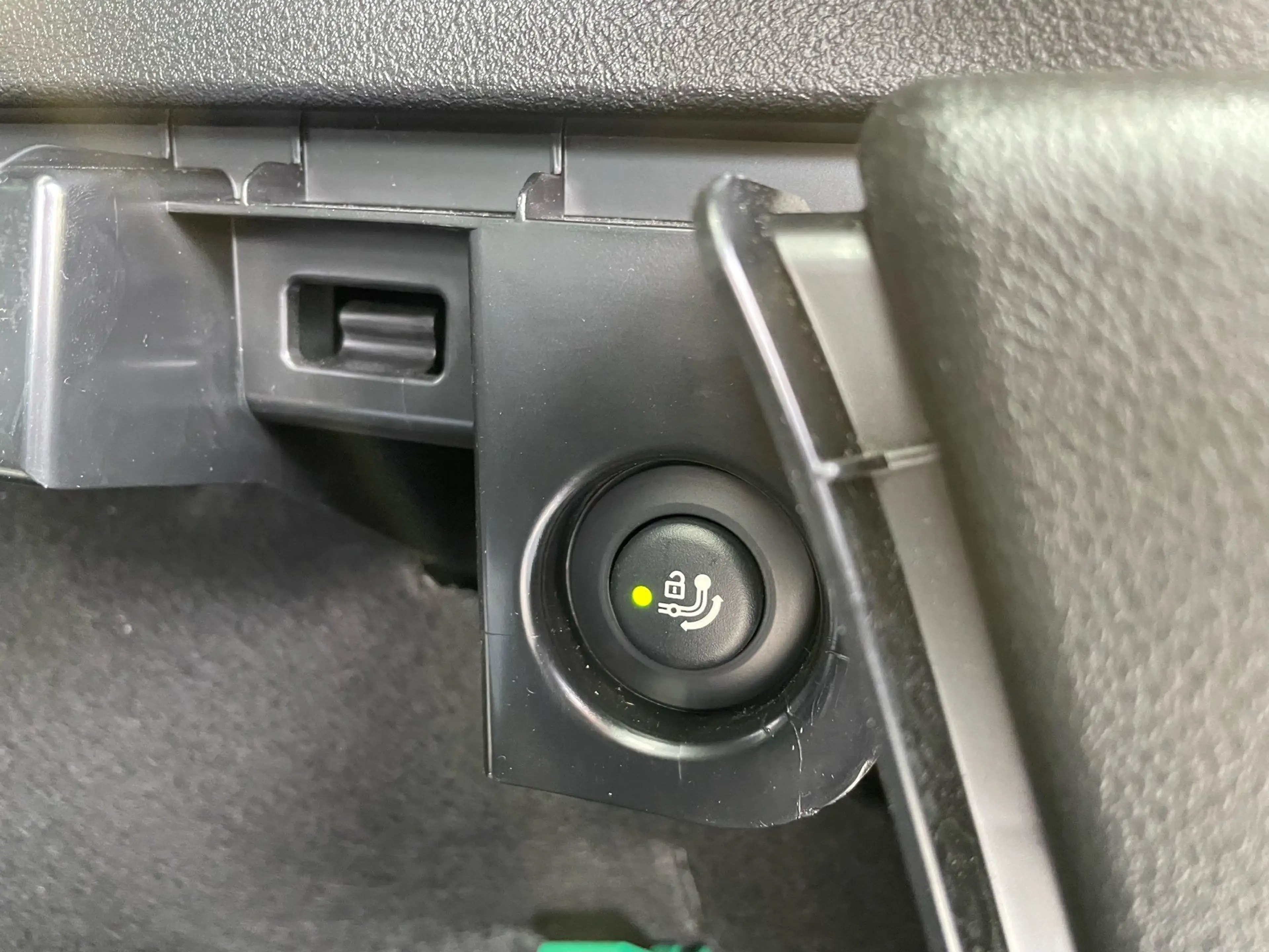 BMW iX3 Impressive || Pano H&K HeadUp AHK Head-Up — photo 22