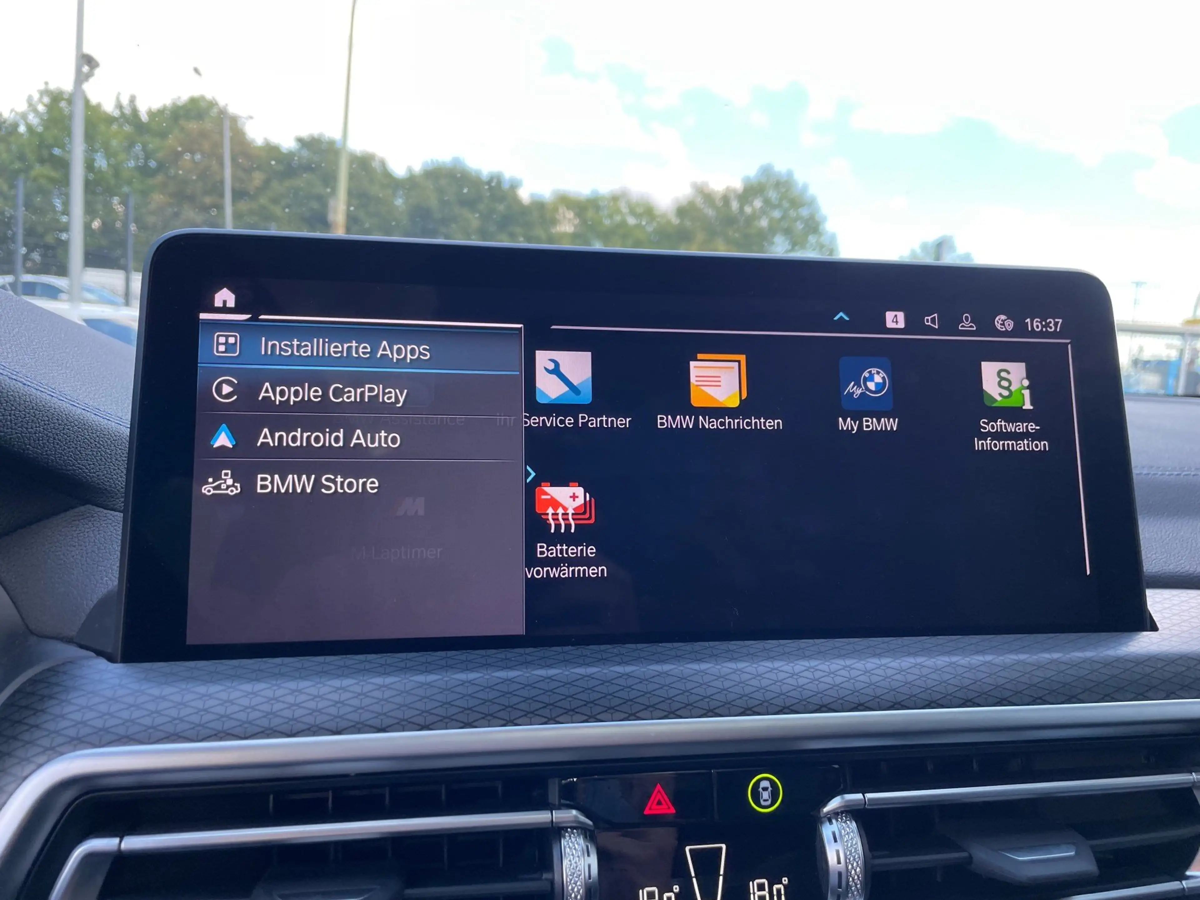 BMW iX3 Impressive || Pano H&K HeadUp AHK Head-Up — photo 14