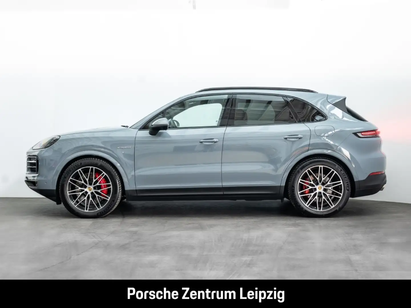 Porsche Cayenne S E-Hybrid Sitzklima InnoDrive HeadUp Soft-Close Grau - 2