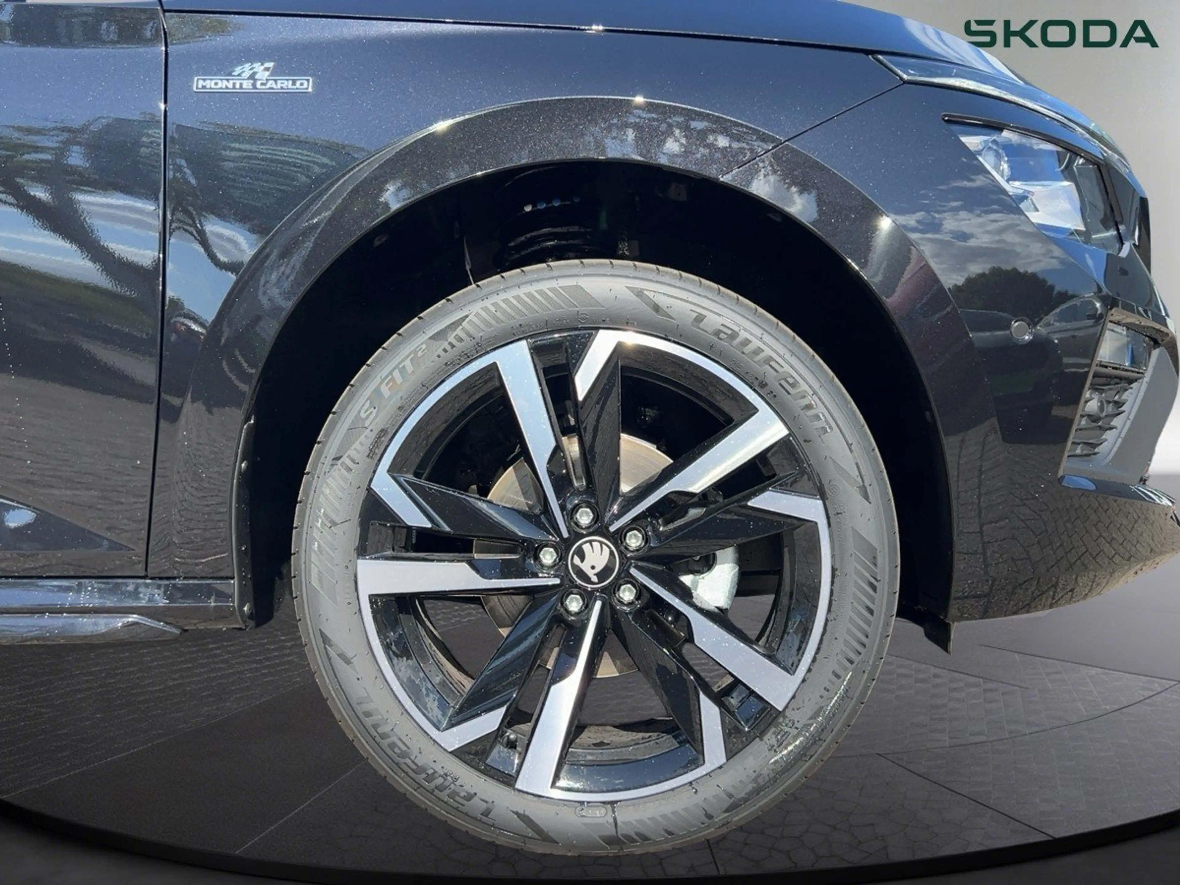 Skoda Kamiq 1.0 TSI Monte Carlo 2xKlima ACC DynLicht — photo 7