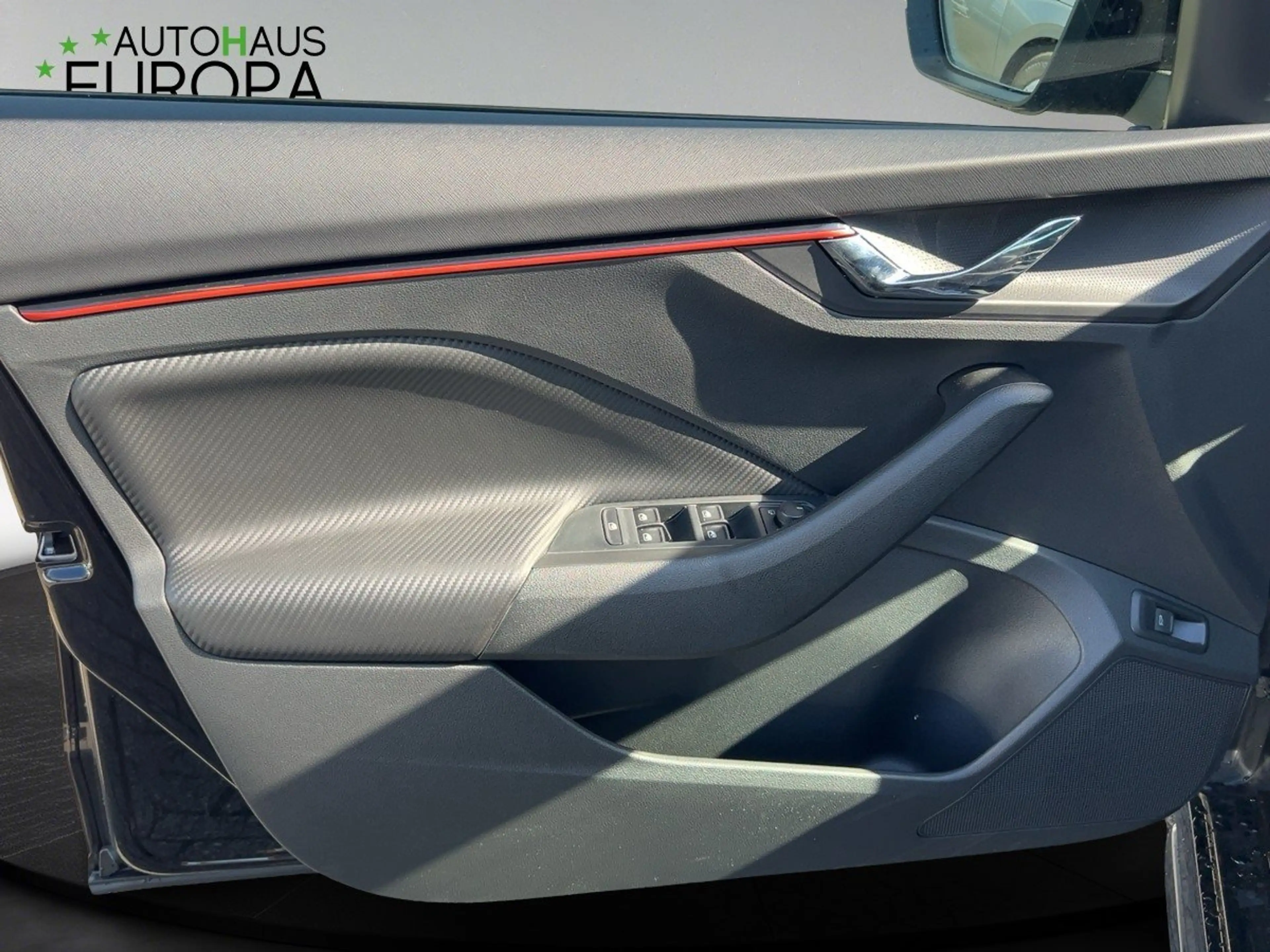 Skoda Kamiq 1.0 TSI Monte Carlo 2xKlima ACC DynLicht — photo 8